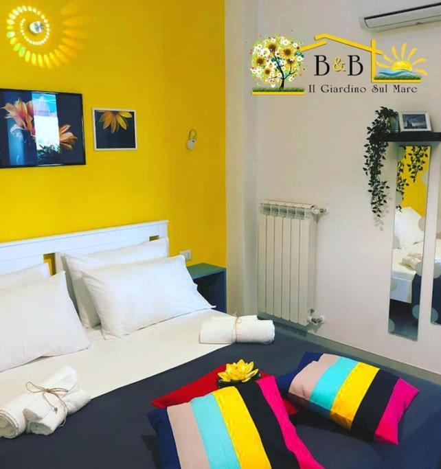 B & B Il Giardino Sul Mare Briatico Extérieur photo