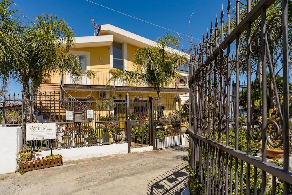 B & B Il Giardino Sul Mare Briatico Extérieur photo